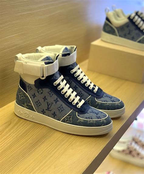 louis vuitton skor dam|louis vuitton sneakers ladies.